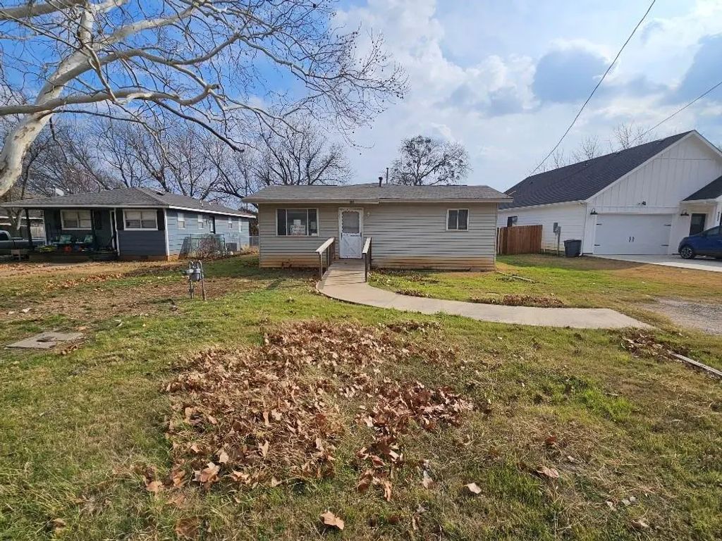 536 N Bryant Avenue, Midlothian