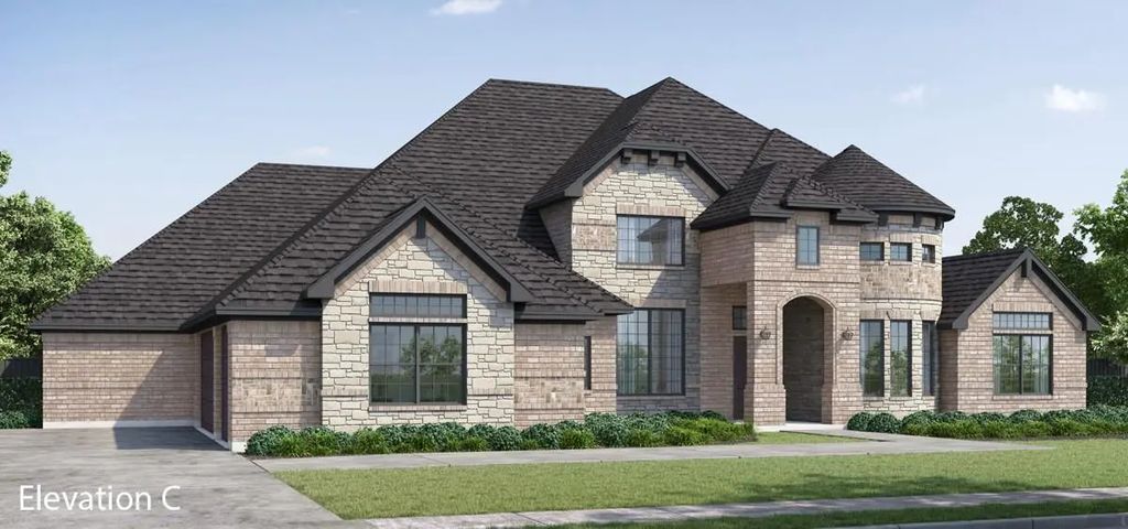 132 Lila Lake, Waxahachie