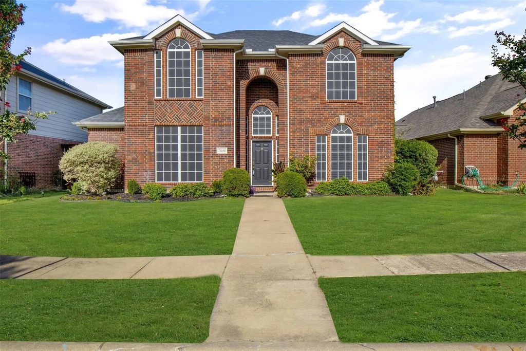 7808 Park Run Road, Fort Worth