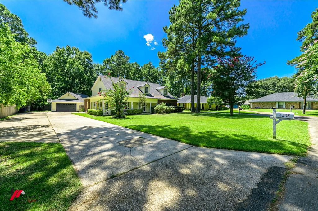 2205 Chase Field, Shreveport