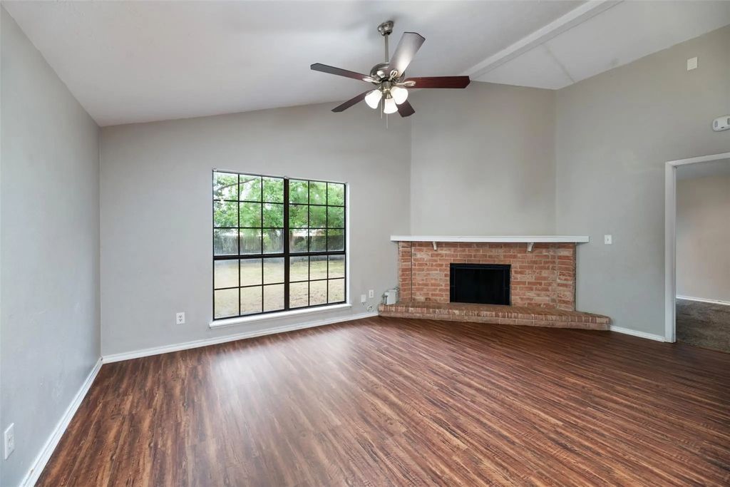 818 Edgemont Drive, Arlington