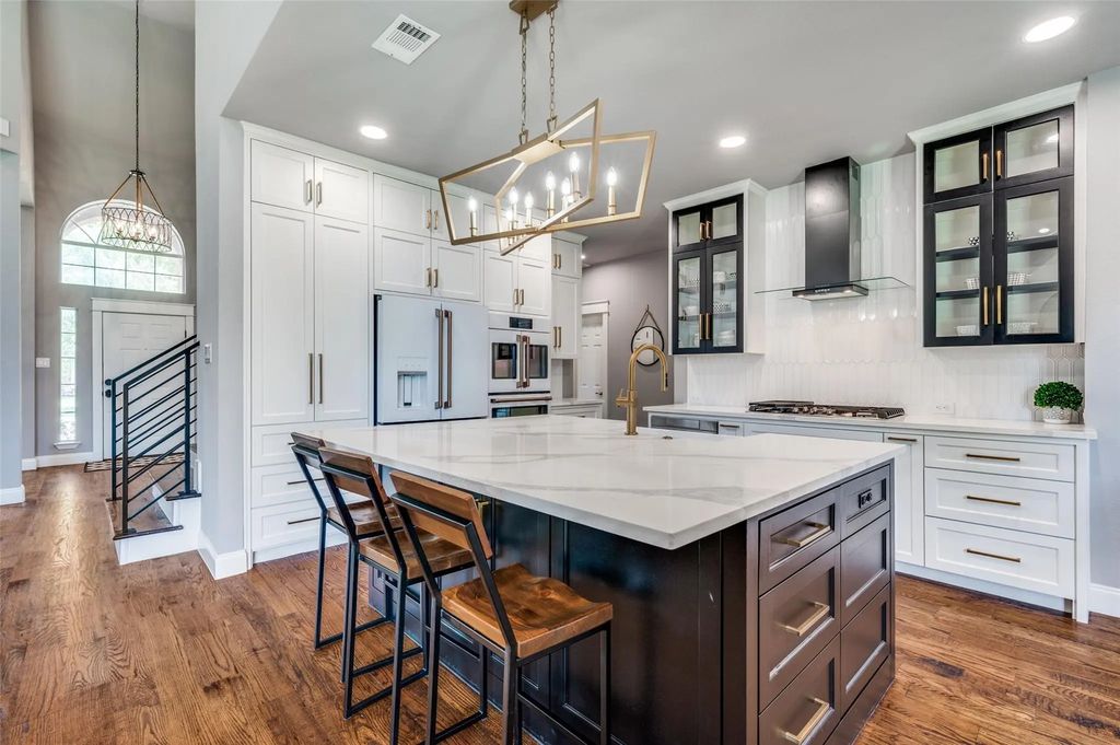 1708 Barton Springs Court, Allen