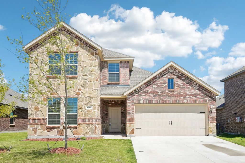 1613 Harvest Glen Drive, Princeton