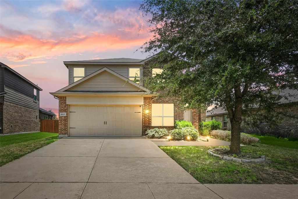 8837 Cold Harbor Street, Fort Worth