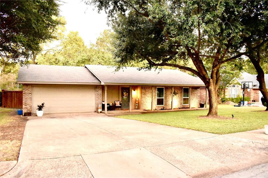 1806 Timberline Drive, Duncanville