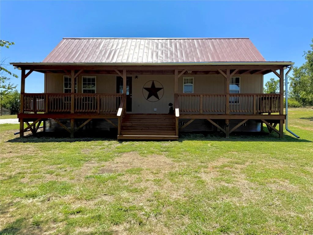674 County Road 339, Gainesville