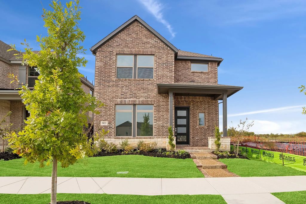 9821 Dahlia Boulevard, Mesquite