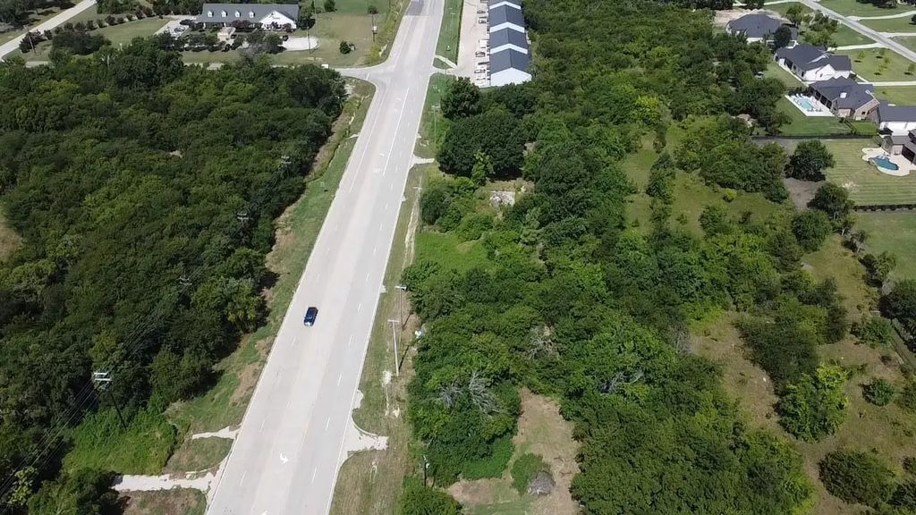14163 Fm 121, Van Alstyne