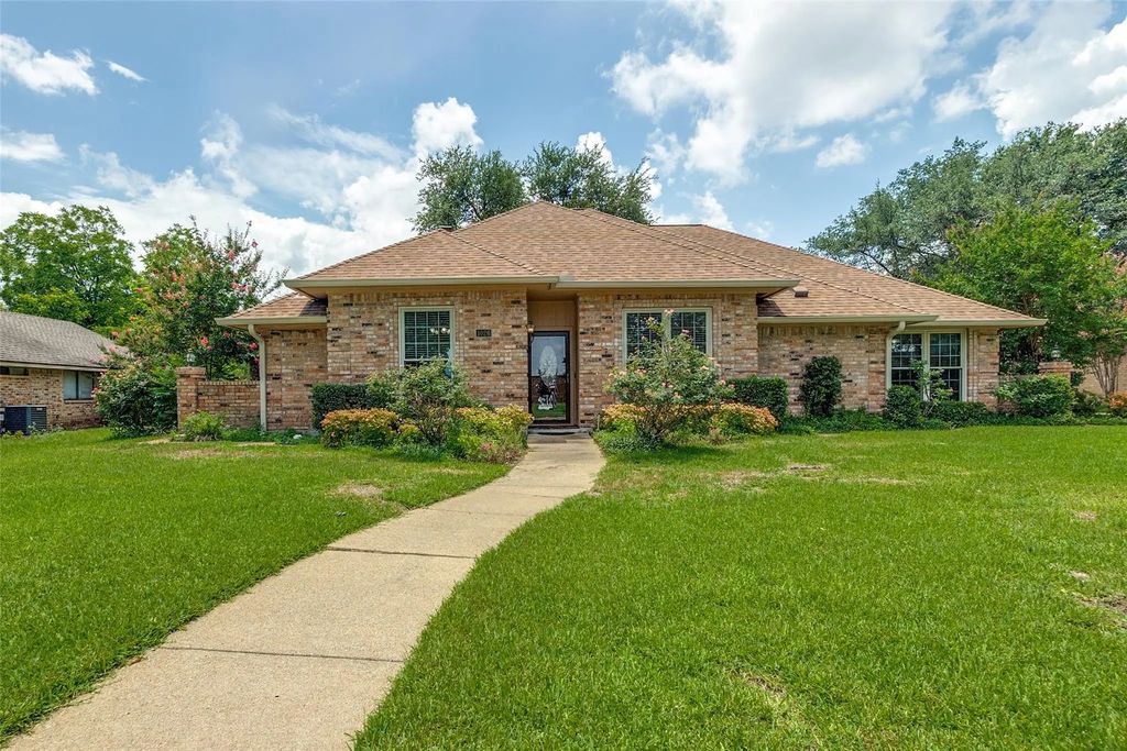 1026 Huntington Drive, Duncanville