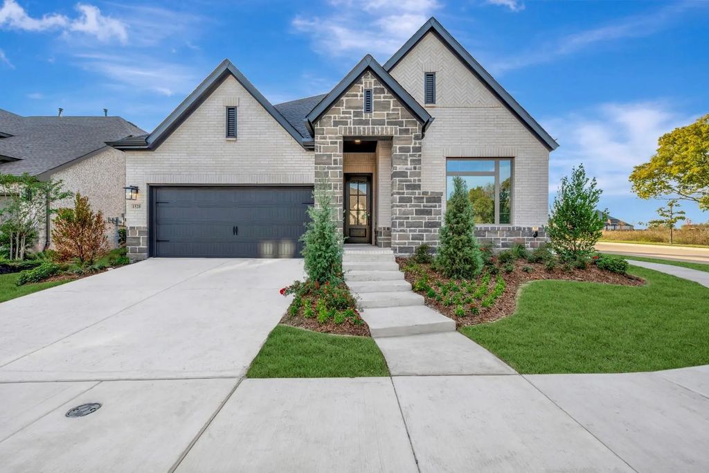 1520 Ebling Way, Van Alstyne