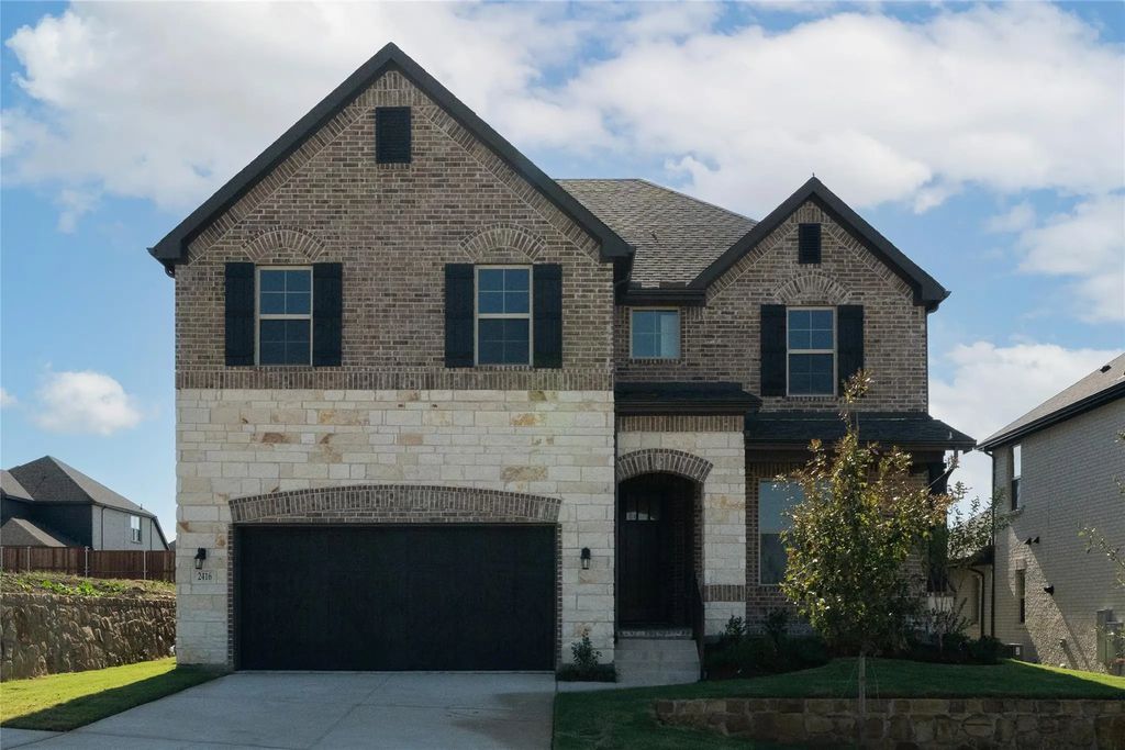 2416 Woodhall Drive, Celina