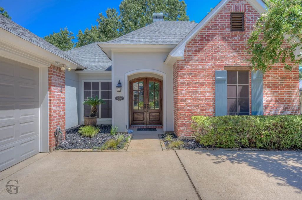 10489 Plum Creek Drive, Shreveport