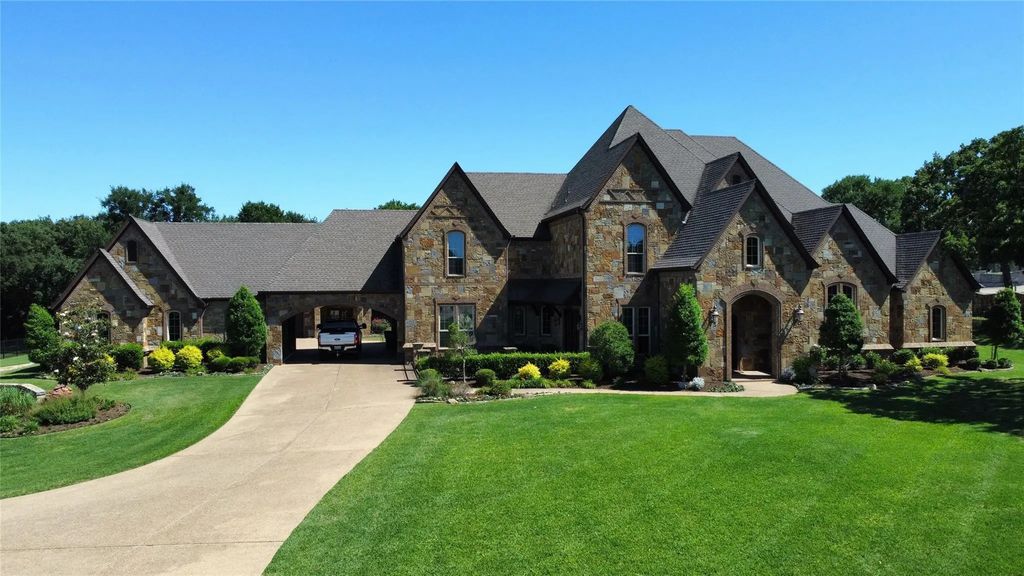 10400 Legacy Estates Drive, Burleson