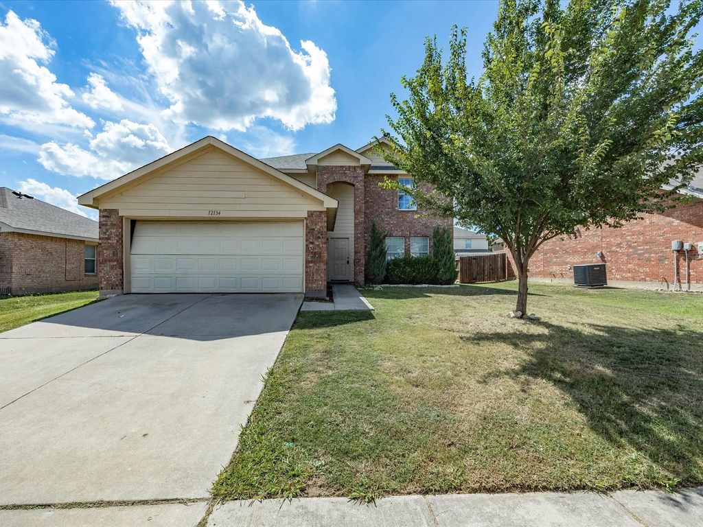 12134 Shine Avenue, Rhome