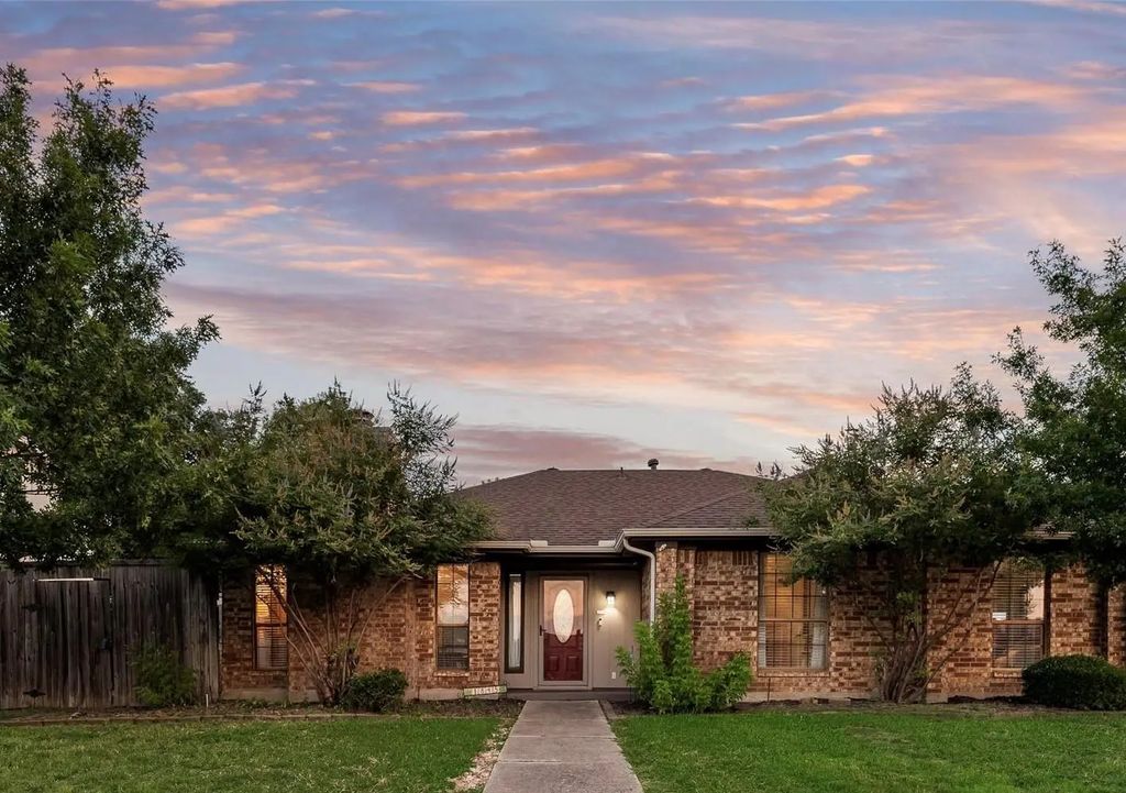 1845 Tiburon Bend, Lewisville