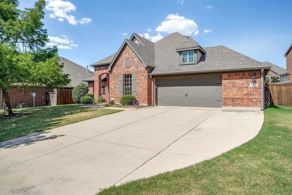 12808 Royal Ascot Drive, Fort Worth