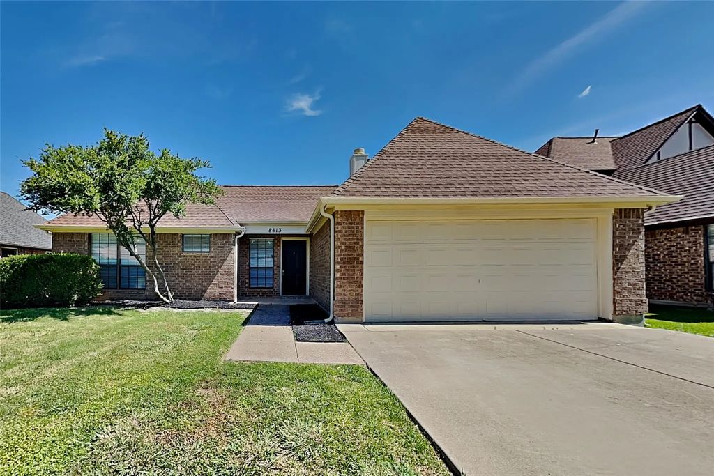 8413 Liberty Lane, Rowlett