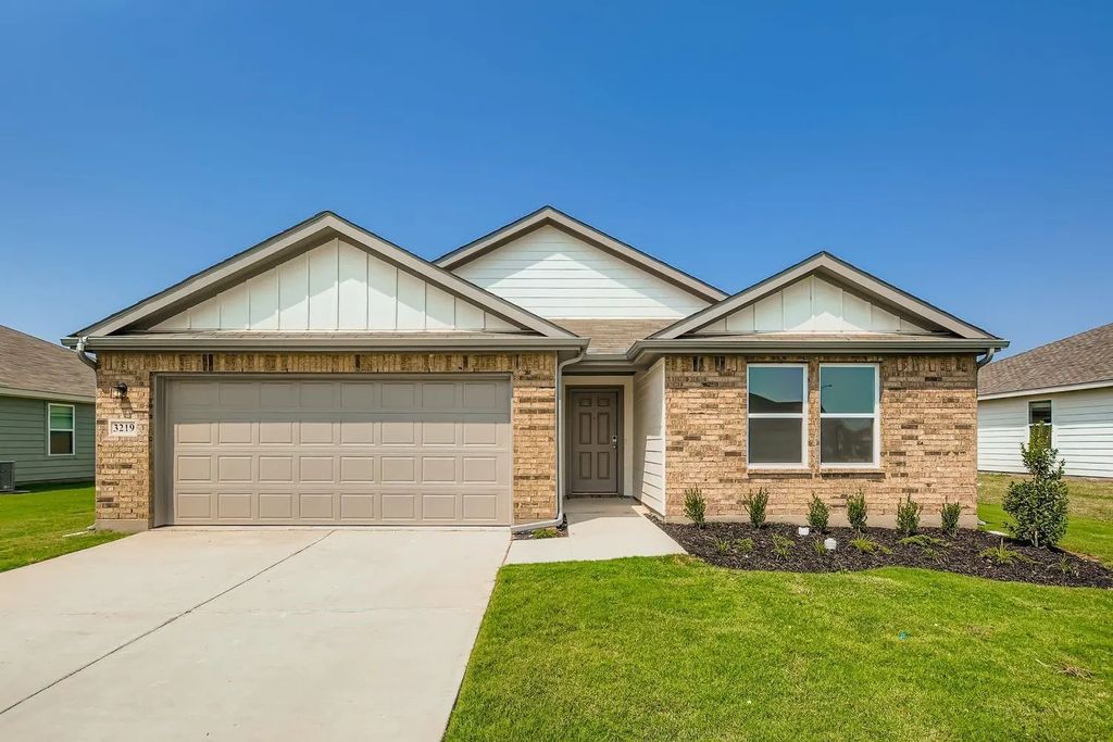 3219 Purple Ash Drive, Dallas