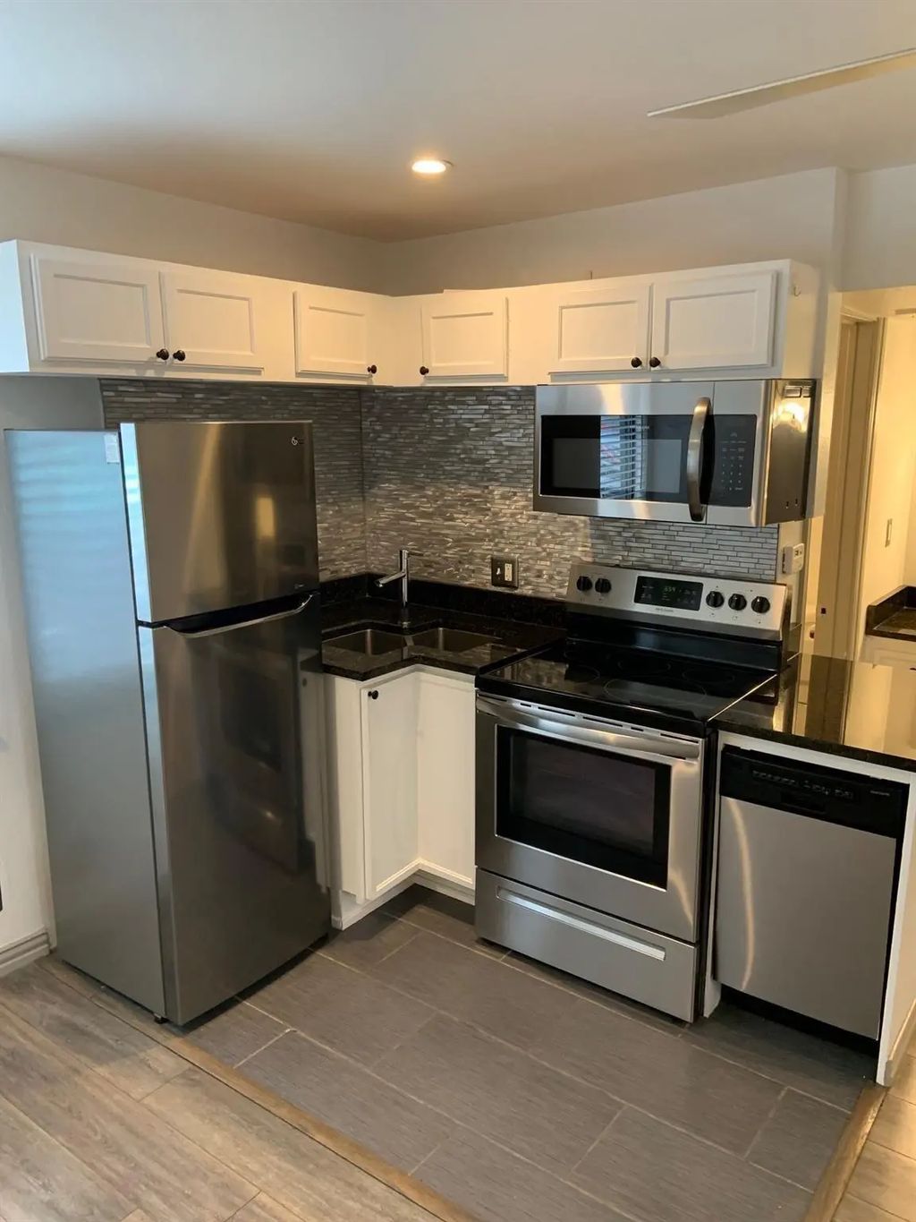 2800 Douglas Avenue 112, Dallas