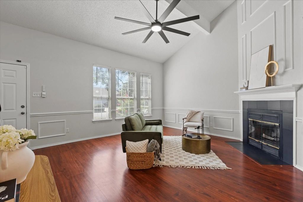 6706 Copperwood Court, Arlington