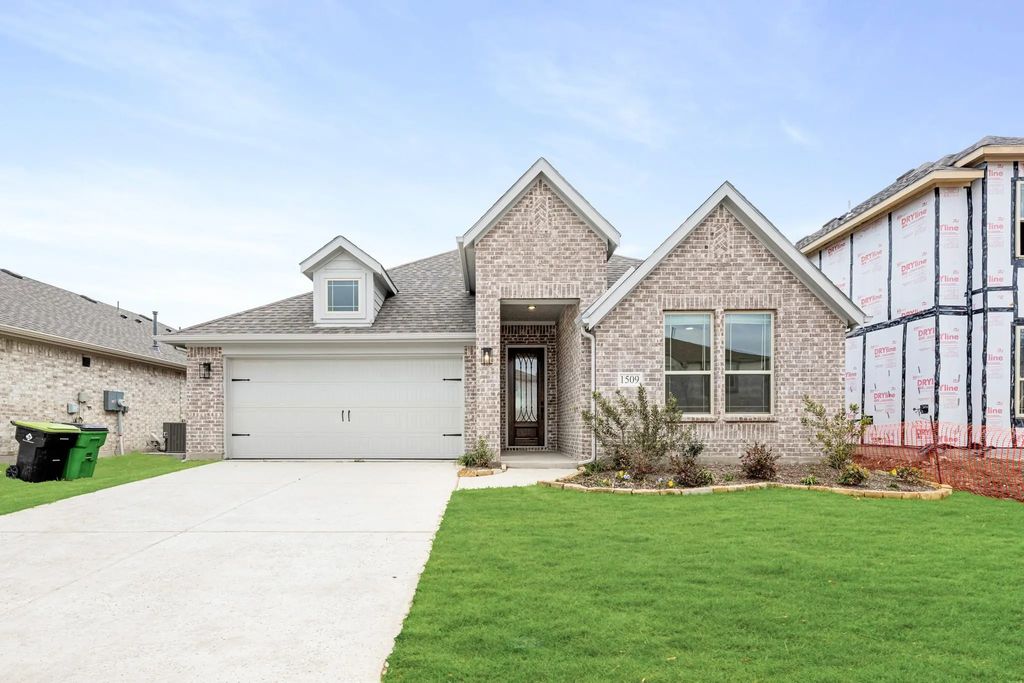 1509 Soapberry Drive, Aubrey