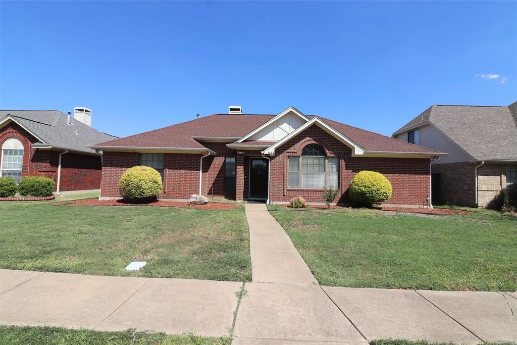 509 Hunters Creek Drive, Mesquite
