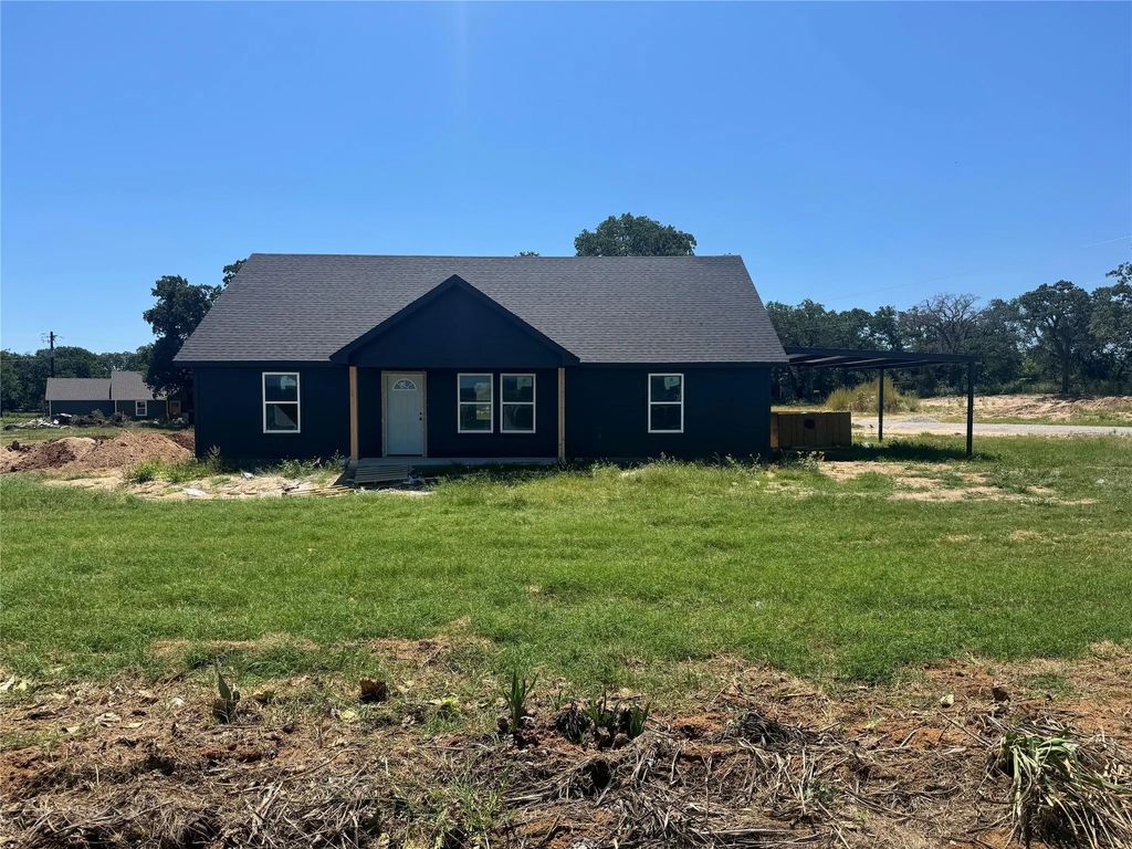 163 Agnes Circle, Springtown