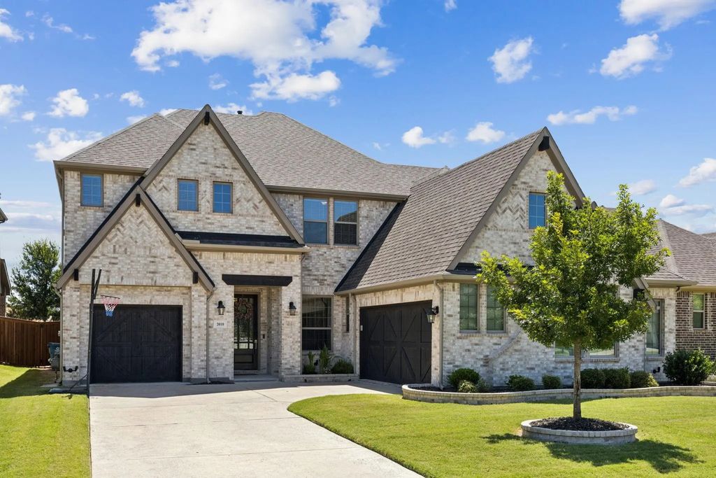 2010 Topaz Drive, Rockwall