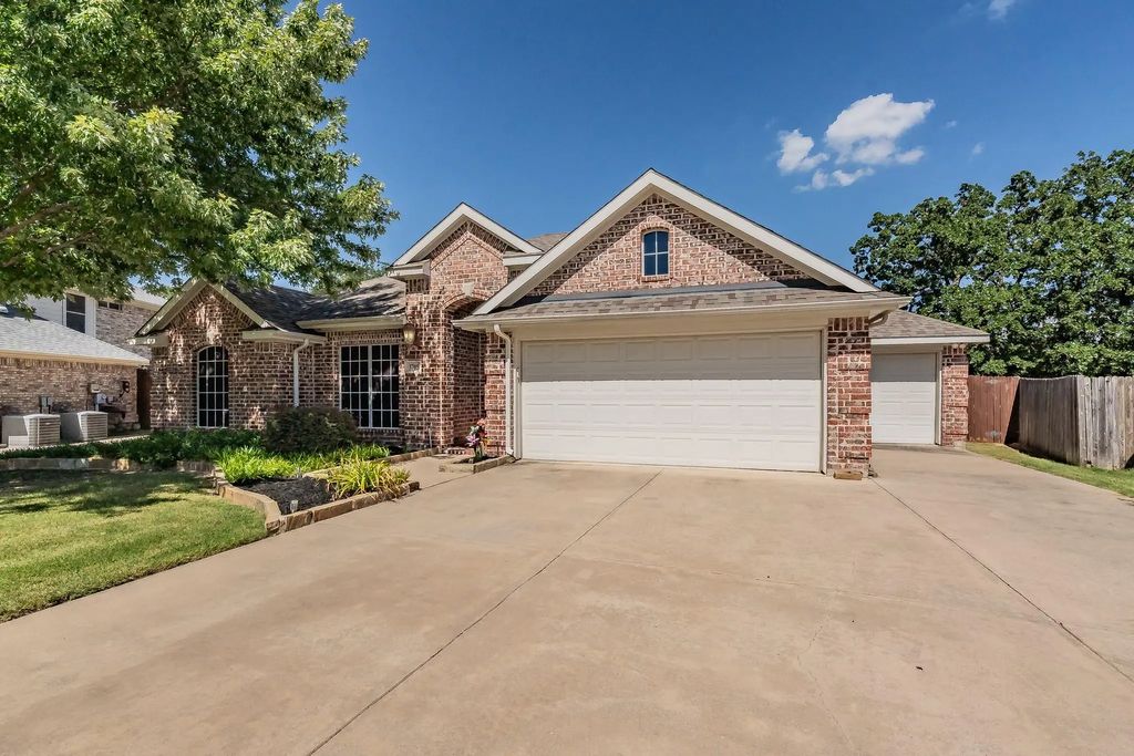 3705 Miramar Drive, Denton