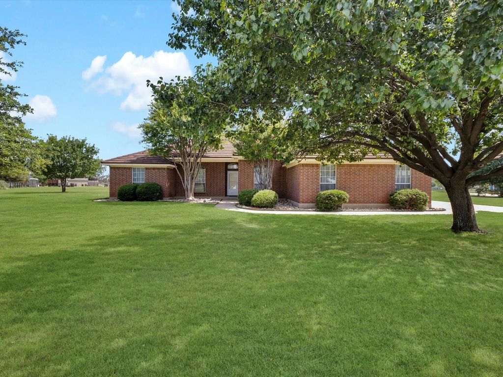 10832 Sky Ridge Court, Haslet
