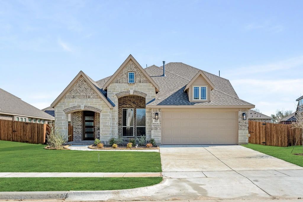189 Creekside Drive, Sanger