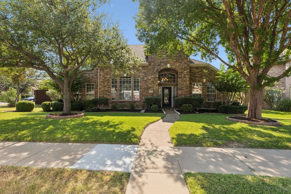 9601 Royal Lytham Drive, Plano