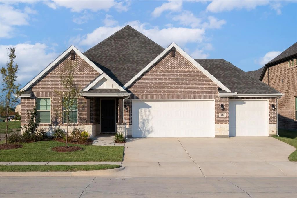 128 Old Glory Lane, Forney