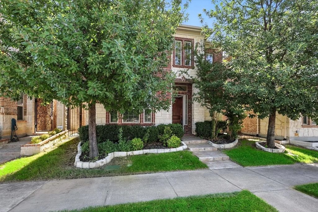 756 Huntingdon Street, Coppell