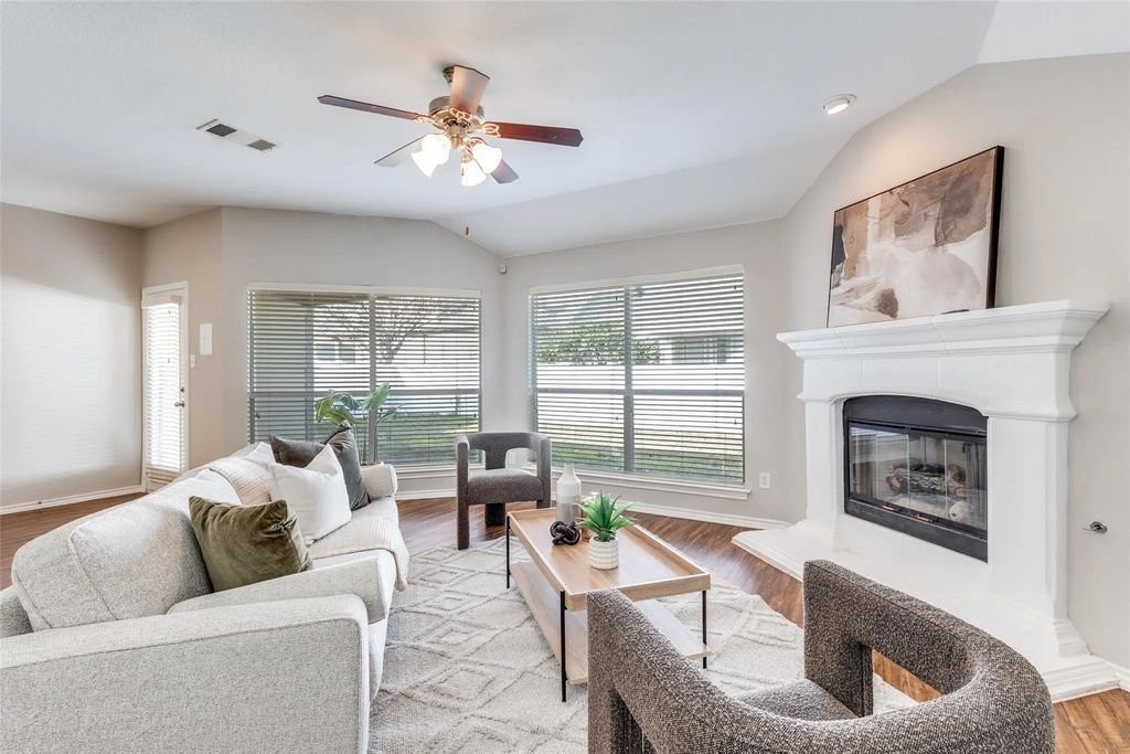 5037 Bomford Drive, Fort Worth