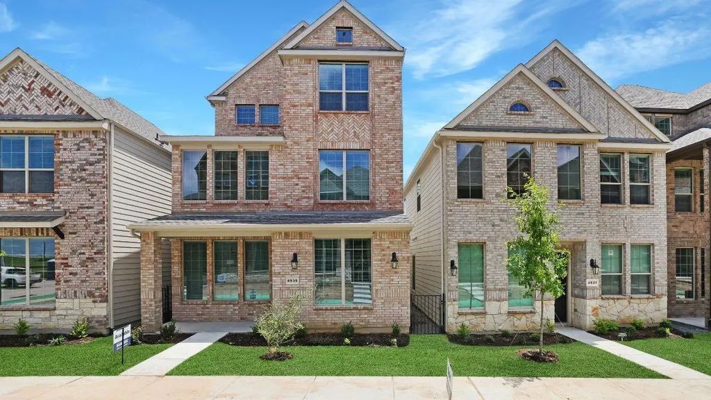 4535 Cinema St, Plano