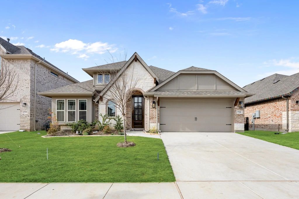 7729 Oakmeade Street, Joshua