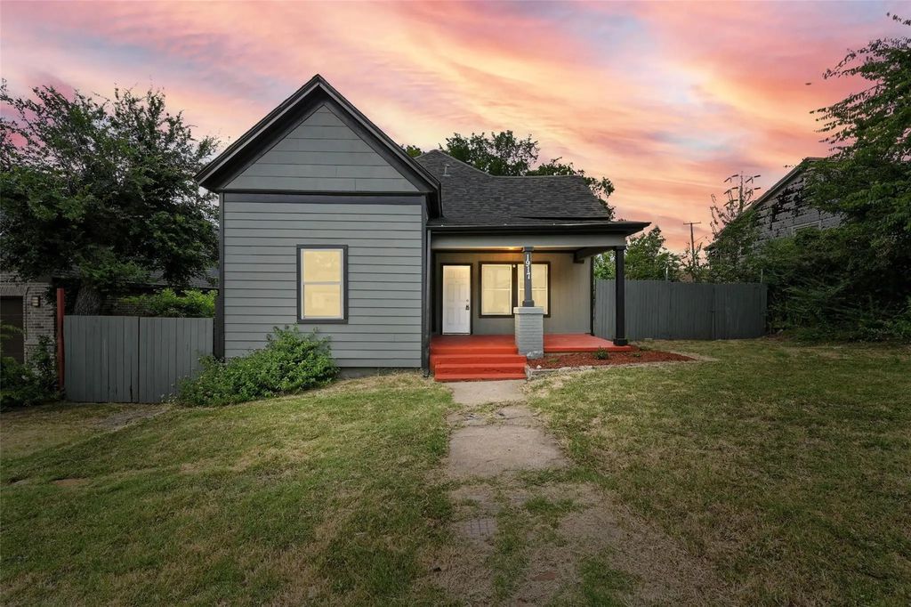 1917 Avenue B, Fort Worth
