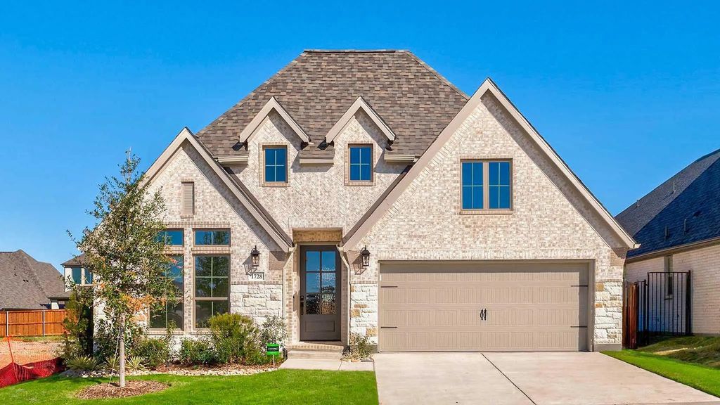 1728 Hillside Stroll Drive, Lavon
