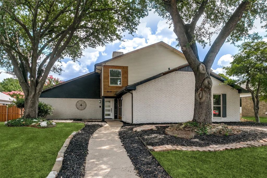 3216 Hidden Cove Drive, Plano
