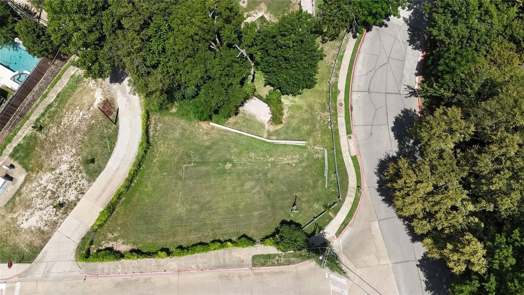 6743 Sondra Drive, Dallas