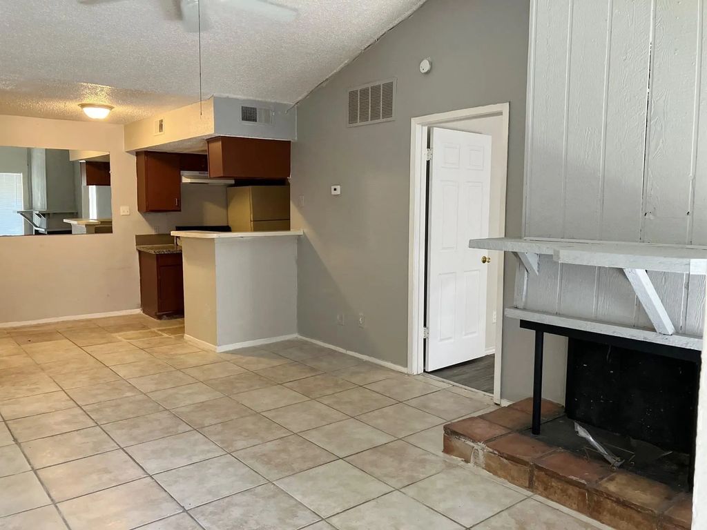 7152 Fair Oaks Avenue 2179, Dallas