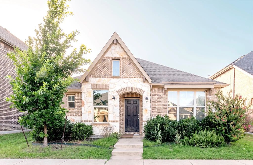 2040 Barx Drive, Little Elm