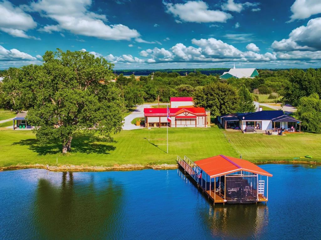1167 Willow Road, Possum Kingdom Lake