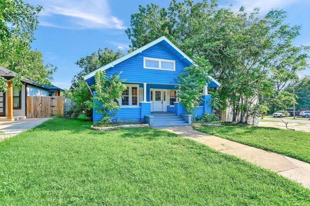105 W Morton Street, Denison