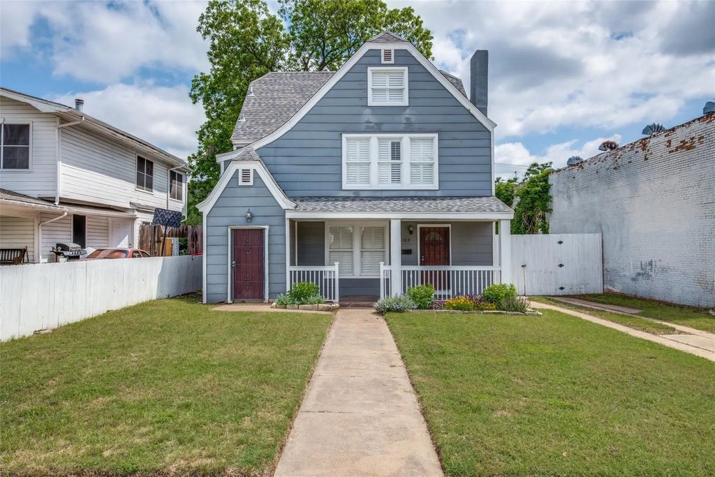 1009 Kings Highway, Dallas