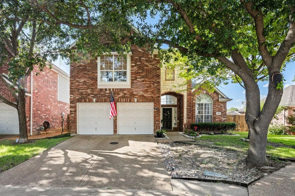 9015 Clearhurst Drive, Dallas