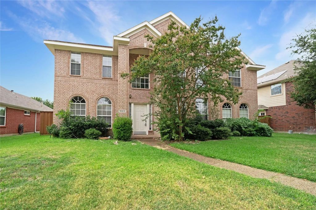 10913 Shadow Brook Lane, Frisco