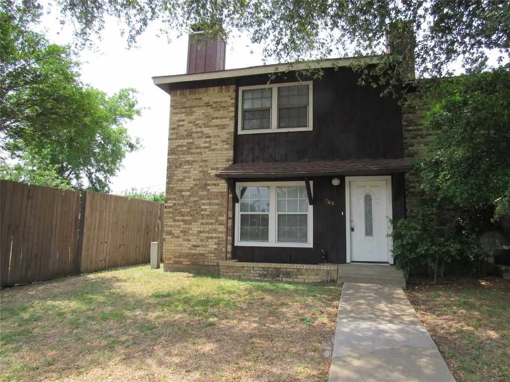 749 Alice Lane, Lewisville