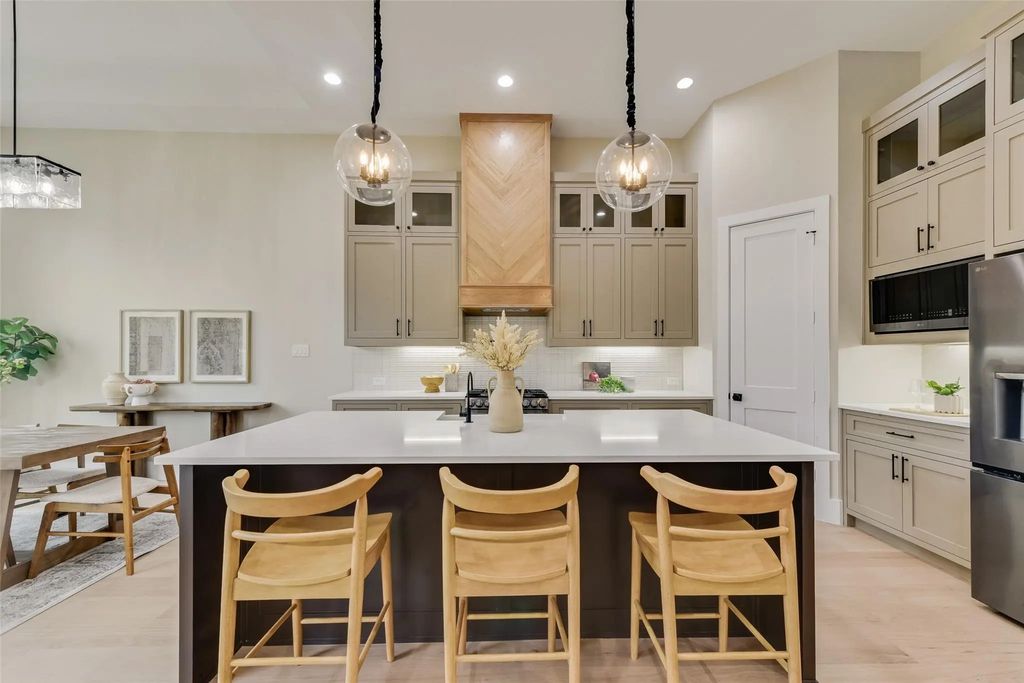 712 Wildwood Drive, Anna